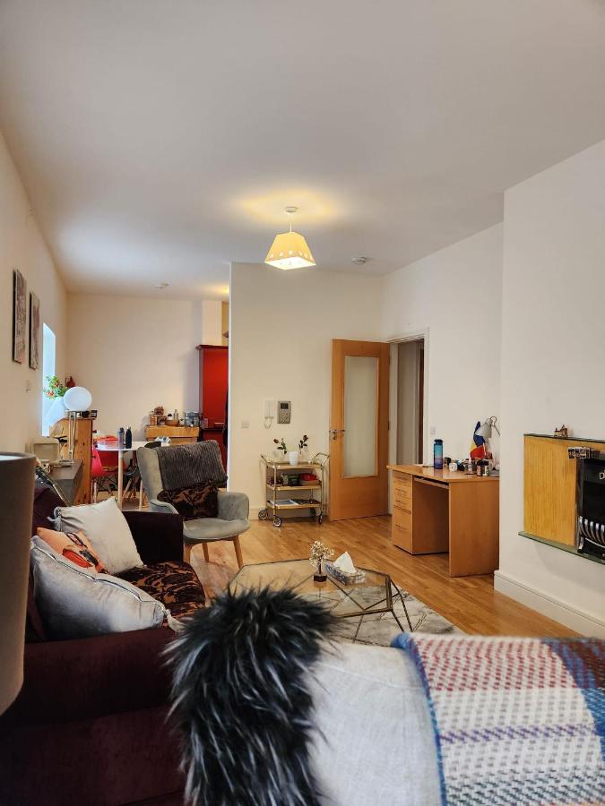 Our Tiny Little Home Cork Luaran gambar